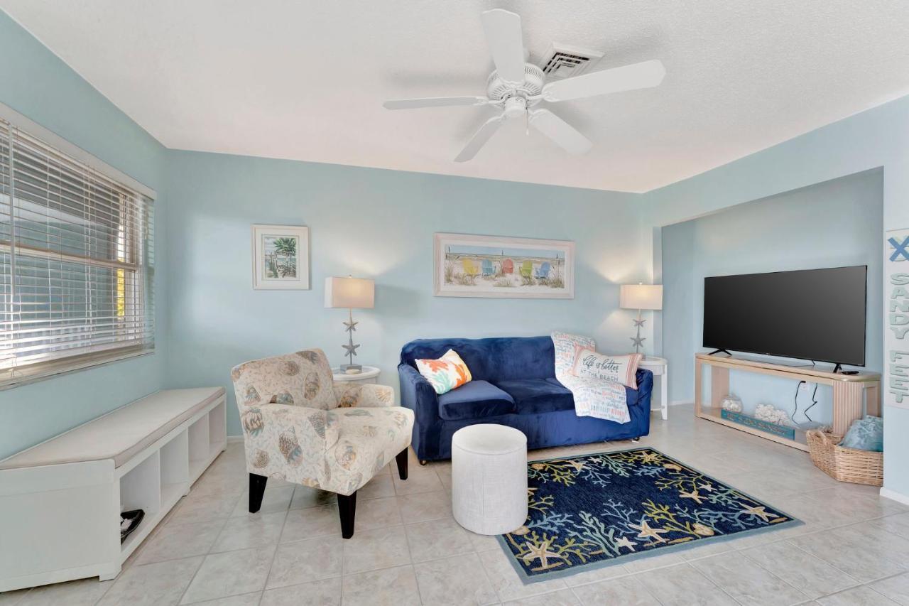 Apartmán Coastal Cheer Bradenton Beach Exteriér fotografie